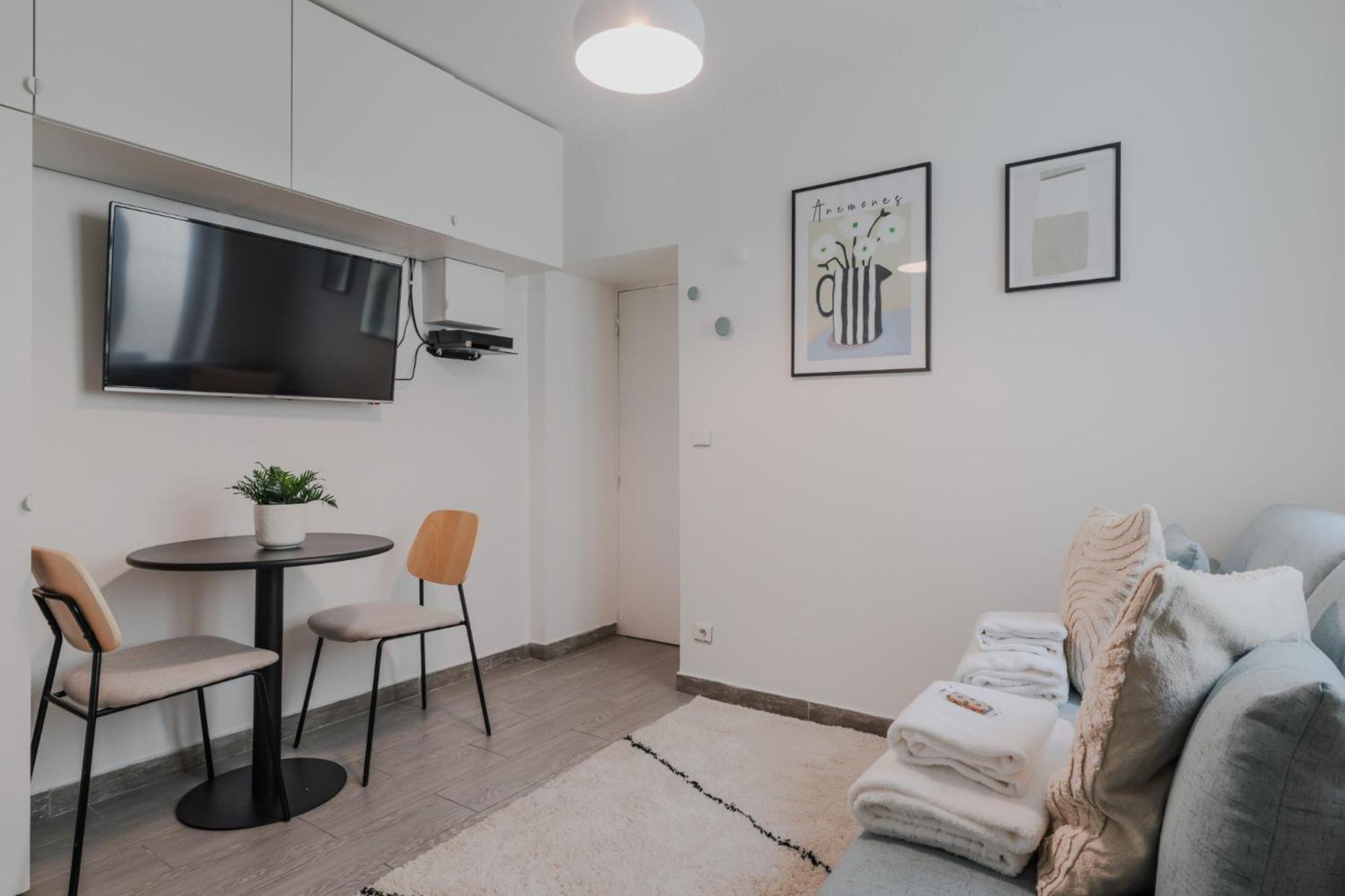 Appartement Cmg Batignolles - Lechapelais Ii